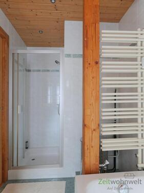 Dusche im Bad - 