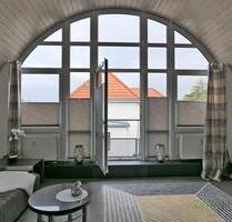 (EF1083_M) Erfurt: Löbervorstadt, möbl. exklusives Apartment in bevorzugter Wohnlage mit Klimaanlage und Balkon