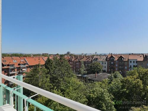 Blick vom Balkon - Etagenwohnung mit 33,50 m&sup2; in Erfurt zur Miete
