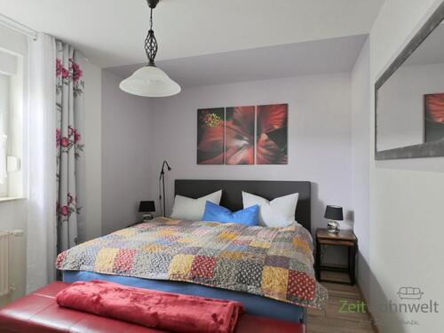 Blick ins Schlafzimmer - 