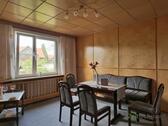 Blick ins Esszimmer - 