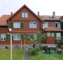 (EF1141_M) Dresden: Briesnitz, möbliertes Holzhaus mit Garten und PKW-Stellplatz