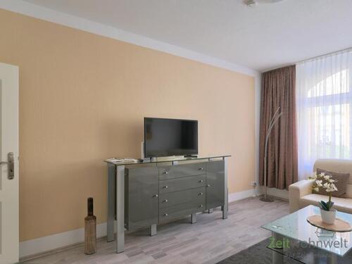 Blick zum TV - 2 Zimmer Etagenwohnung in Erfurt