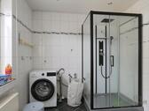 Dusche und Waschmaschine - 