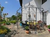 Terrassen-Sitzecke zum Garten - 