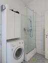 Dusche und Waschmaschine - 