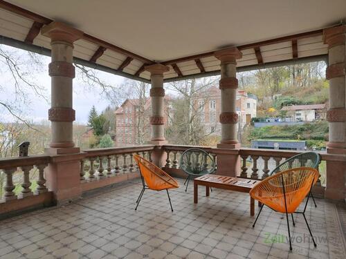 überdachte Terrasse im Dezember - 2 Zimmer Etagenwohnung in Eisenach