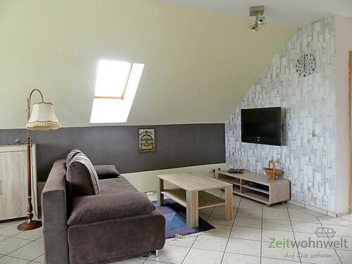 Wohncouch und TV - 2 Zimmer Etagenwohnung zur Miete in Moritzburg