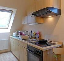 (EF0487_M) Dresden: Briesnitz, kleine möblierte Dachgeschosswohnung mit separater Küche, WLAN inklusive