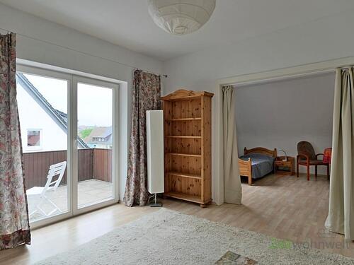 Blick vom Sofa zum Schlafzimmer - 