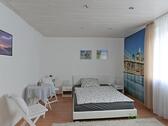 Blick ins Schlafzimmer - 