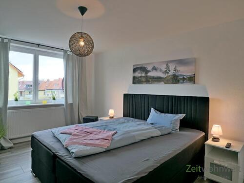 Blick ins Schlafzimmer - 