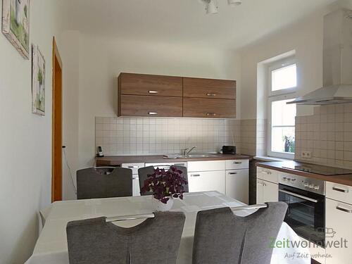 Esstisch in der Küche - 3 Zimmer Etagenwohnung in Dresden
