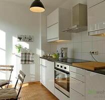 (EF0442_M) Dresden: Striesen-West, möblierte 2-ZKB mit Parkettböden, Balkon, Aufzug, WLAN inklusive