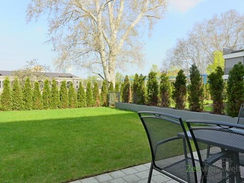 Blick in den Garten - (EF0518_S) Dresden: Wilsdruffer VorstadtSeevorstadt-West, Luxusapartment mit Terrasse und Abendsonne, ruhige Citylage!