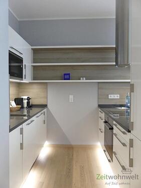 Küche mit allen Geräten - 3 Zimmer Etagenwohnung in Dresden