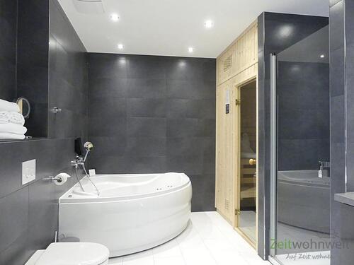 Whirlpool-Eckbadewanne - 