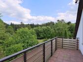 Balkonausblick in den Wald - Etagenwohnung mit 701,00 m² in Kaufungen zur Miete