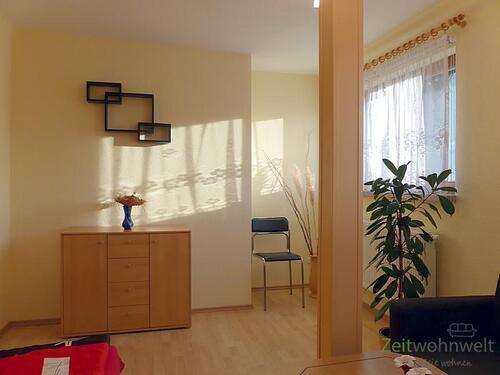 Sideboard im zweiten Schlafzimmer - 