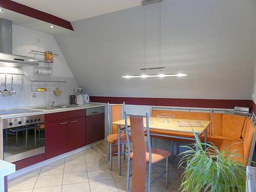 Top-moderne Küche - (EF0334_S) Dresden: Trachau, Top- möblierte 3-Zimmerwohnung im 1.OG, ruhige Lage, WLAN, Waschmaschine, Trockner