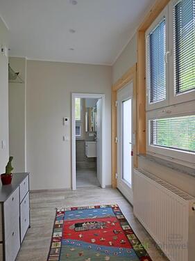 Wohnungseingang mit Fflur - 