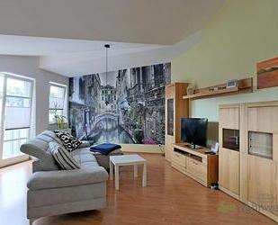 (EF0825_M) Dresden: Blasewitz, möblierte Komfortwohnung mit Tiefgarage und zwei Balkons, ruhige Wohnlage, WLAN inkl.