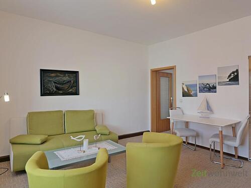 Esstisch rechts - 2 Zimmer Etagenwohnung in Jena