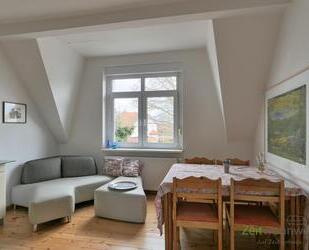 (EF1253_M) Magdeburg: Hopfengarten, möblierte 2-Zimmer-Wohnung Haushälfte mit separatem Eingang