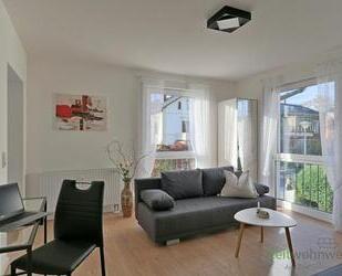 (EF0954_M) Dresden: Radebeul, in neu saniertes und neu möbliertes Apartment, WLAN und PKW-Stellplatz inklusive