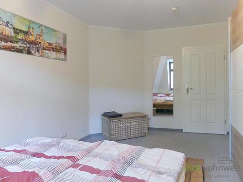 Schlafzimmer, Eingangsbereich - 