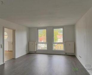 (12536_19) MGN: kleine, hübsche 2-Raum-Dachgeschoss-Wohnung mit Vinylböden in der Heimstraße, EBK möglich - Meiningen