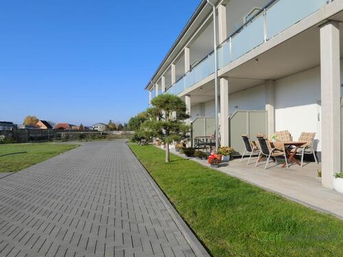 Terrasse zur Rückseite - 