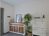 Kommode und Schuhschrank am Eingang - 