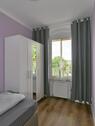 Kleiderschrank im Schlafzimmer - 