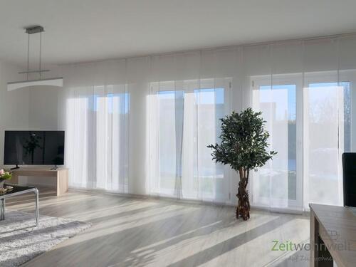 breite Fensterfront zum Garten - 2 Zimmer Etagenwohnung zur Miete in Magdeburg