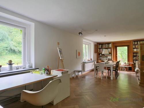 Blick vom Schreibtsich zum Esstisch - 