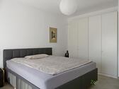 Einbau-Kleiderschrank - 
