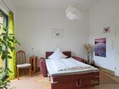 Blick ins Schlafzimmer - 