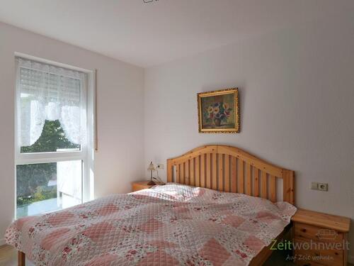 Blick ins Schlafzimmer - 