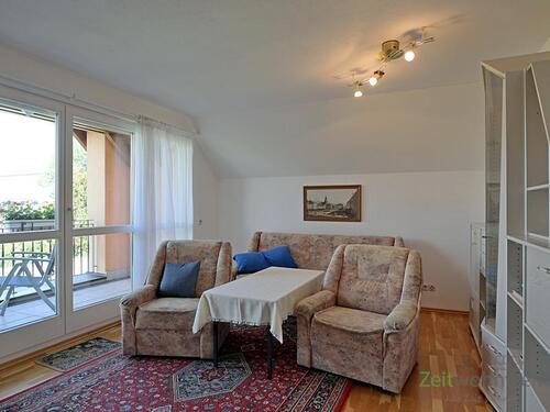 Couch und Sessel - 2 Zimmer Etagenwohnung zur Miete in Dresden