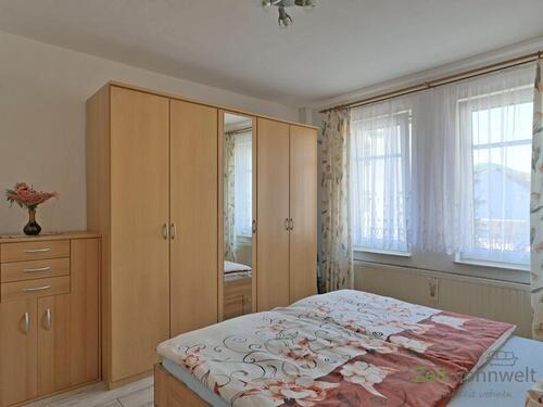 Kleiderschrank - Etagenwohnung mit 58,00 m² in Eisenach zur Miete