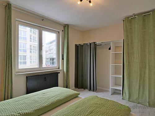 Schlafzimmer - 2 Zimmer Etagenwohnung zur Miete in Dresden