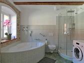 Dusche und Waschmaschine - 