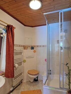 Dusche und WC - 