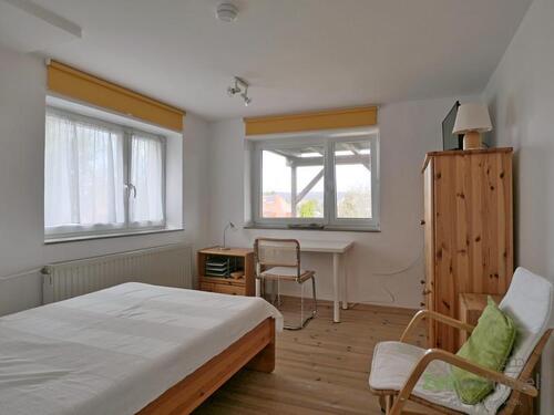 Blick ins Zimmer - (EF1019_M) Kassel-Stadt: Kirchditmold, kleines möbliertes Apartment mit sep. Eingang für Wochenendheimfahrer