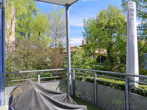 Balkonausblick - (EF0514_M) Dresden: RäcknitzZschertnitz, geschmackvoll eingerichtete 3-Zimmer-Wohnung mit Balkon zum grünen Garten