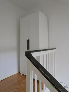 Kleiderschrank im Vorflur - 