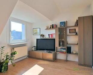 (EF1225_M) Kassel-Stadt: Fasanenhof, preiswerte möblierte Dachwohnung in einem ruhigen Haus mit Garten