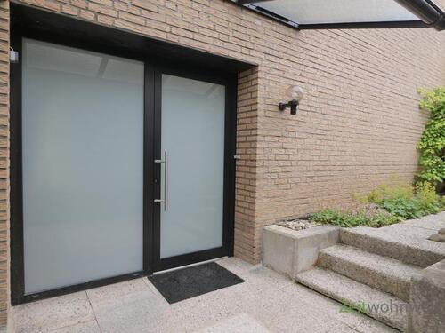 separater Hauseingang - 