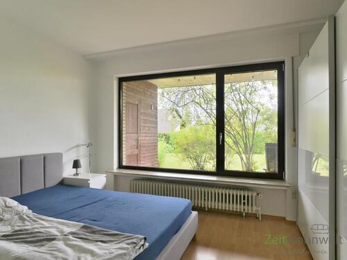 großer Kleiderschrank - 